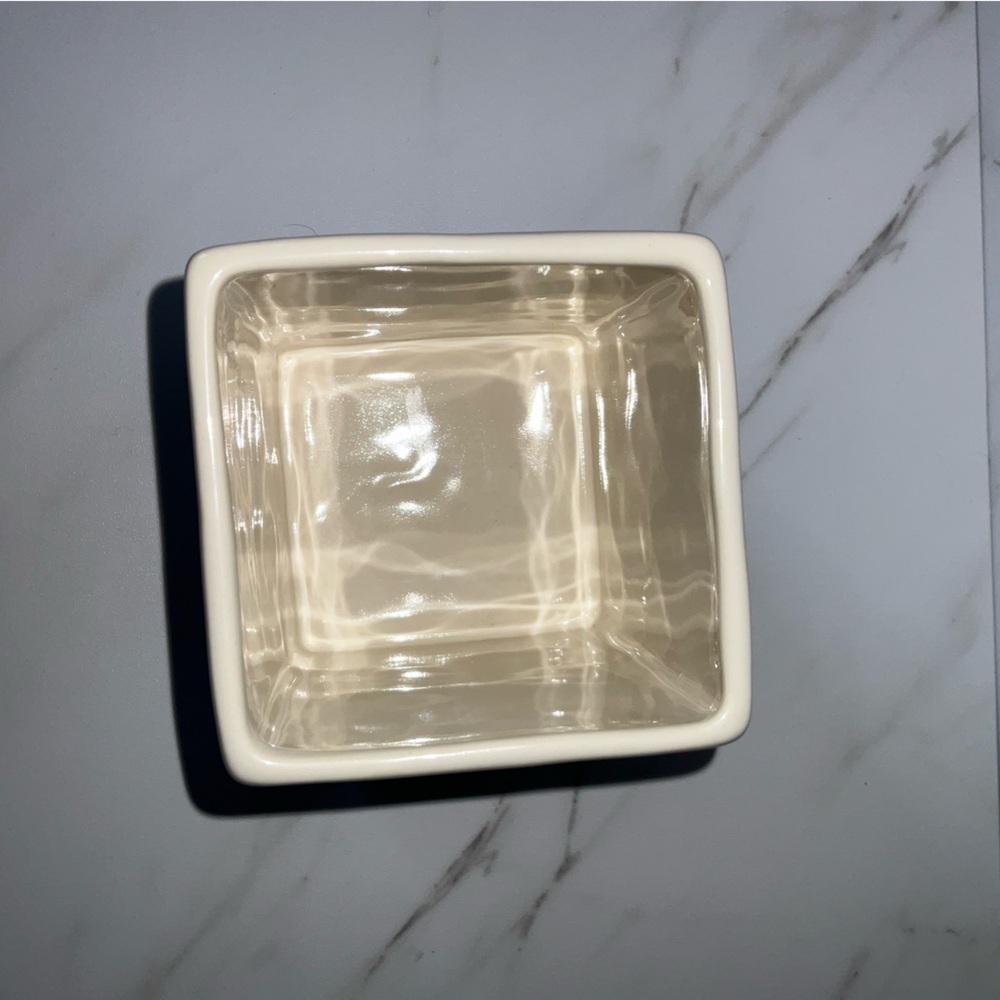 Rae Dunn brush holder/ pencil holder - Picture 3 of 4